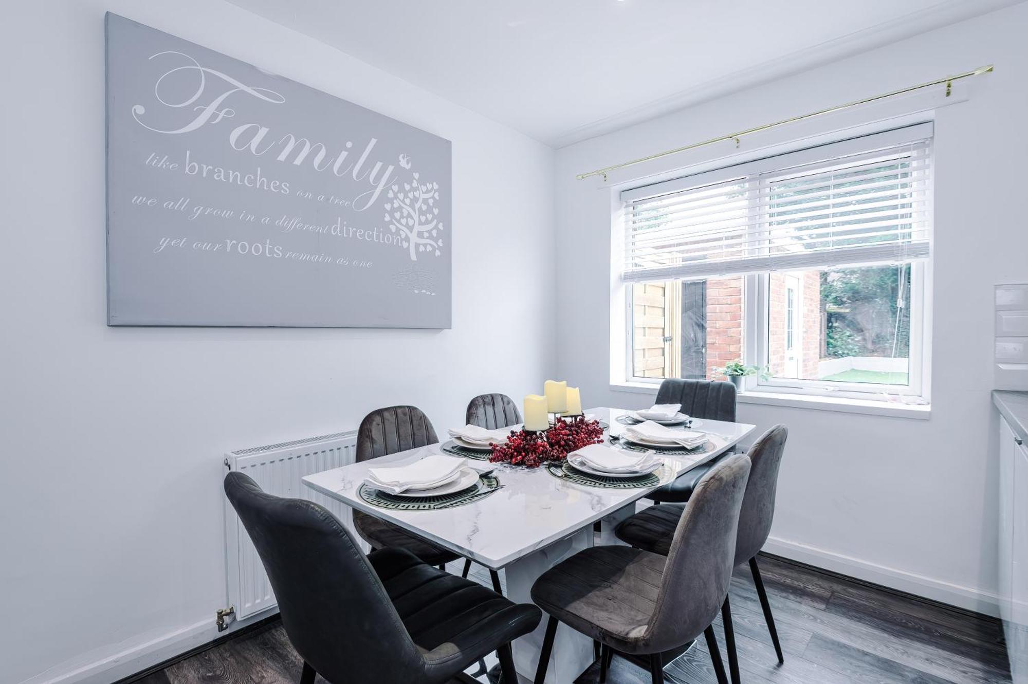 Comfort Place - 3 Bedroom House In Chester - Sleeps 6 Exterior foto